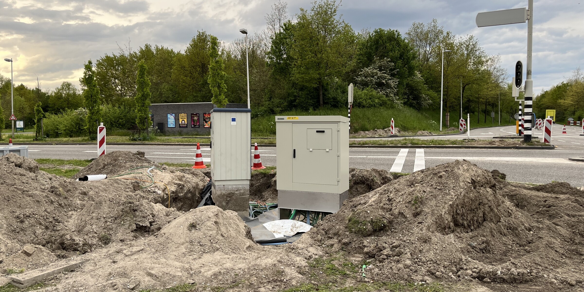 Diensten IV Foto opgebroken ruimte bij VRI kast